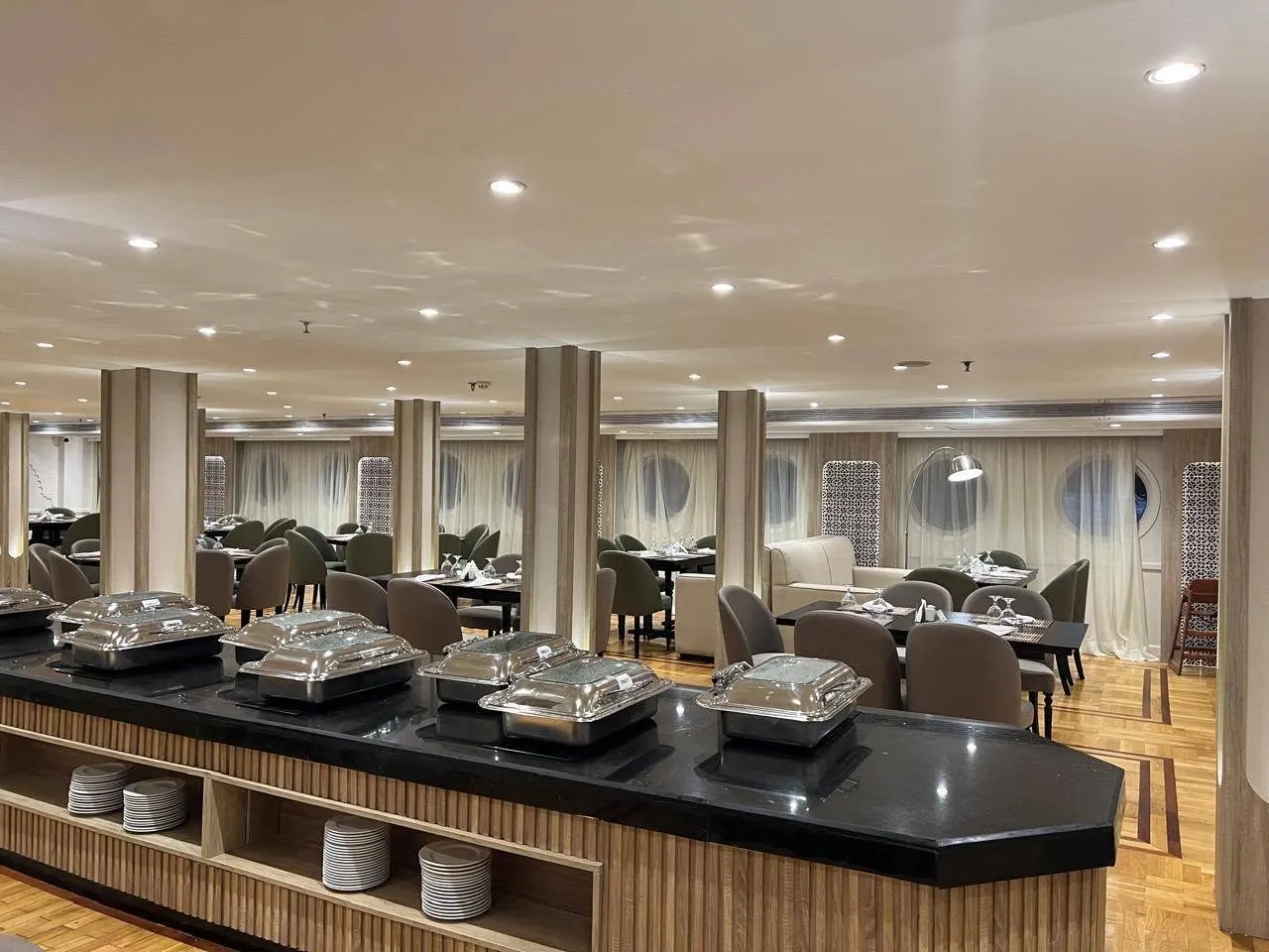 Restaurant aboard the Ciela Nile cruise